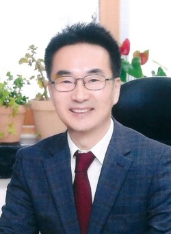김현철 이동초등학교 교장